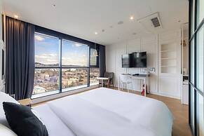 Hotel the Designers Seoul Station