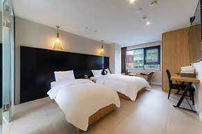 Hotel the Designers Seoul Station