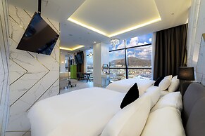 Hotel the Designers Seoul Station