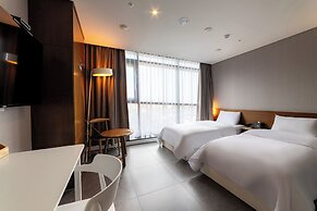 Hotel the Designers Seoul Station