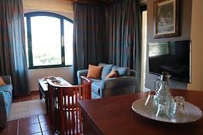 Orsalia Luxury Suites