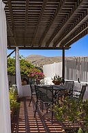 Maris Lindos, Suites and Apartments