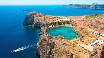 Maris Lindos, Suites and Apartments