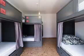 WOT Lisbon Patio - Hostel