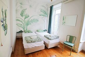 WOT Lisbon Patio - Hostel