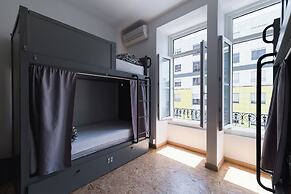 WOT Lisbon Patio - Hostel