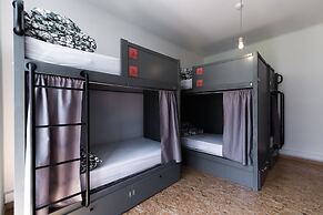 WOT Lisbon Patio - Hostel