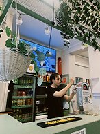 WOT Lisbon Patio - Hostel