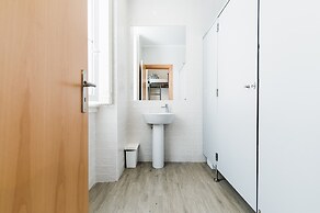 WOT Lisbon Patio - Hostel