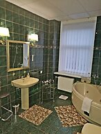 Sunny Grand Apartment By Old Town