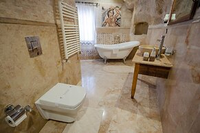 Sultan Cave Suites