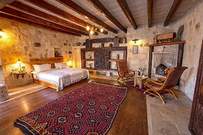 Sultan Cave Suites