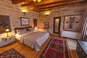 Sultan Cave Suites