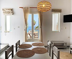 Agnadi Syros Beachfront Studios & Rooms