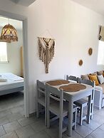 Agnadi Syros Beachfront Studios & Rooms