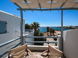 Agnadi Syros Beachfront Studios & Rooms