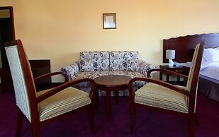 The Vineyards Spa & Resort