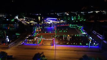 Dolphin Apart & Hotel