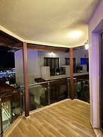 Dolphin Apart & Hotel