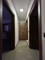 Dolphin Apart & Hotel