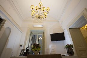 Napoli Class Luxury Rooms & Suites