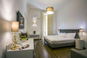 Napoli Class Luxury Rooms & Suites