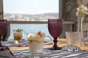 Dreambox Mykonos Suites