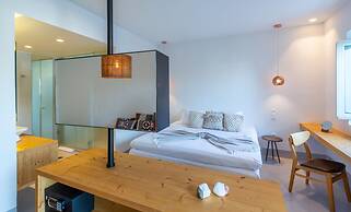 Dreambox Mykonos Suites