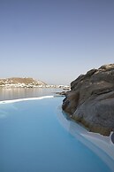 Dreambox Mykonos Suites