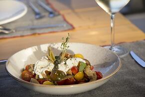 Dreambox Mykonos Suites