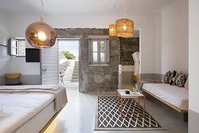 Dreambox Mykonos Suites