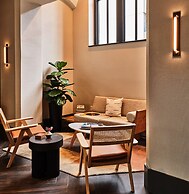 Joinery Hotel Pittsburgh, Curio Collection by Hilton