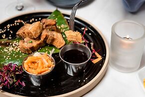 Joinery Hotel Pittsburgh, Curio Collection by Hilton