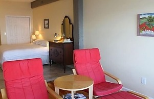 The Inn on the Wharf