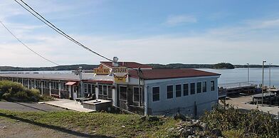 The Inn on the Wharf