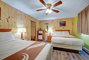Four Seasons Lodge