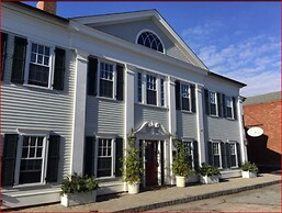 The Inn at Stonington