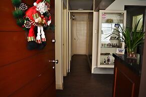 Kangaroo Wasi Airport Bed & Breakfast