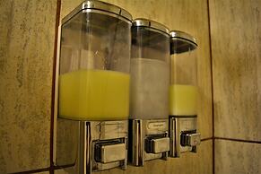 Kangaroo Wasi Airport Bed & Breakfast