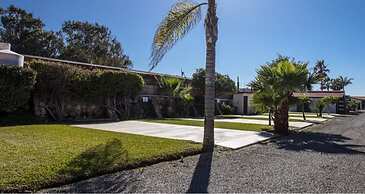California Villas y Hotel