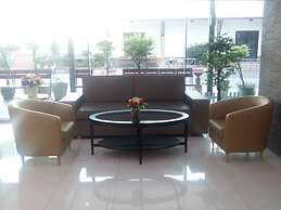 May Flower Grand Hotel Korat