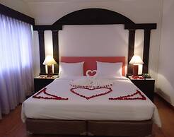 May Flower Grand Hotel Korat