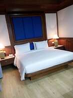 May Flower Grand Hotel Korat