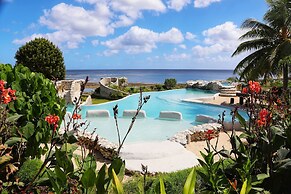 Tanna Evergreen Resort & Tours