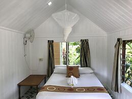 Tanna Evergreen Resort & Tours