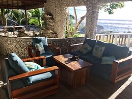 Tanna Evergreen Resort & Tours