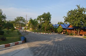Suandarbporn Resort Mae Sot