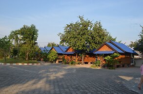 Suandarbporn Resort Mae Sot