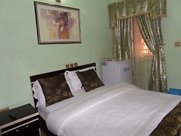 Rita's Events and Suites