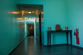 Precinct Comfort Services, Ikoyi